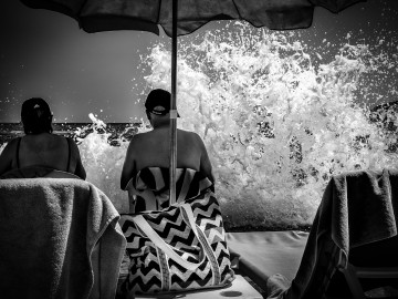 Wave breaking - We'll be OK here, Martin Holyoak