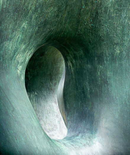A piece of Henry Moore, Julia Walton