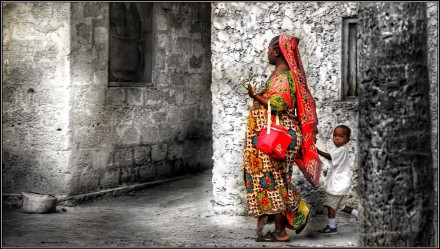 Contrasts, Zanzibar, © Solly Levi
