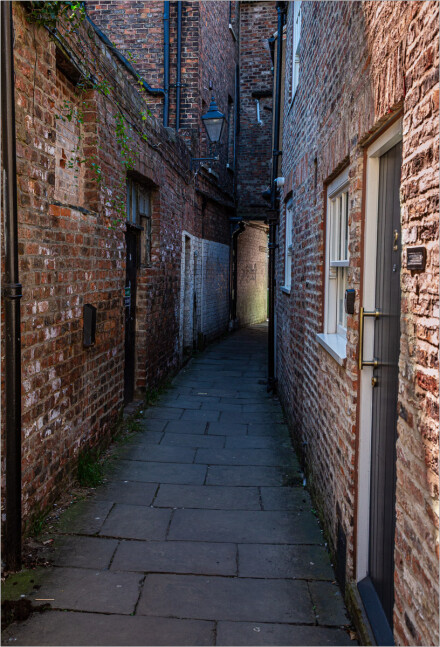 Alleyway, Roger Poyser