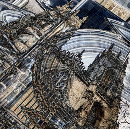 © Lesley Peatfield