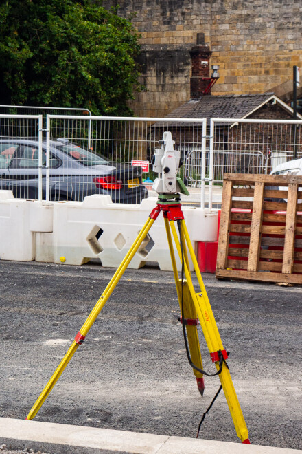 Checking sight line, Kath Turner