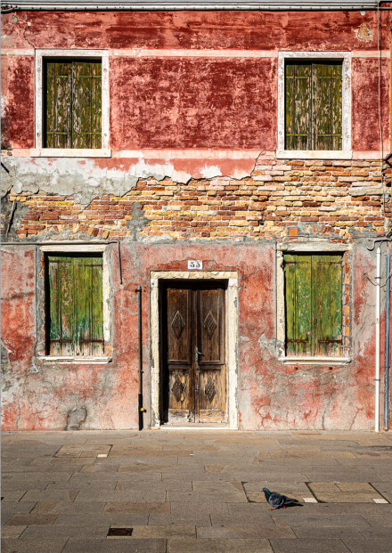 Seen better days, Roger Poyser