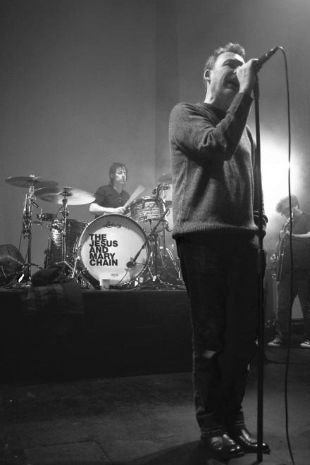 Jim Reid, pre-gig sound check, Rob Swallow