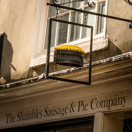 The sign of the Pieman, Bryan Stanton