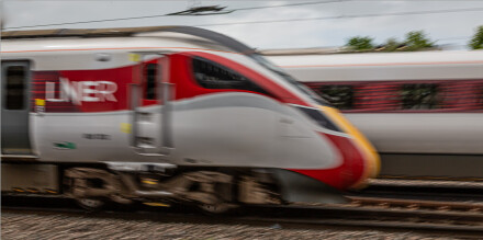 Passing trains, Roger Poyser