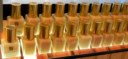 Varnishing lines, Teresa Beetham