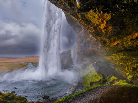 Behind the falls, David Bradley