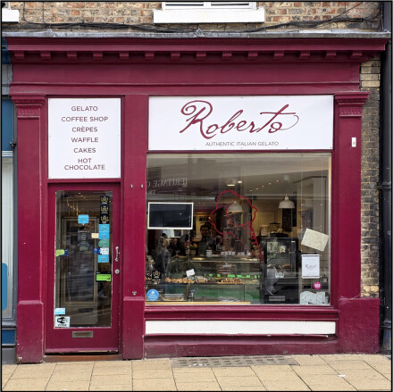 Roberto's - a beautiful sight for those in the know, Sue Hoggett