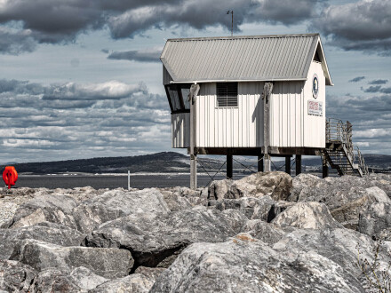 The club house, Alex Davidson