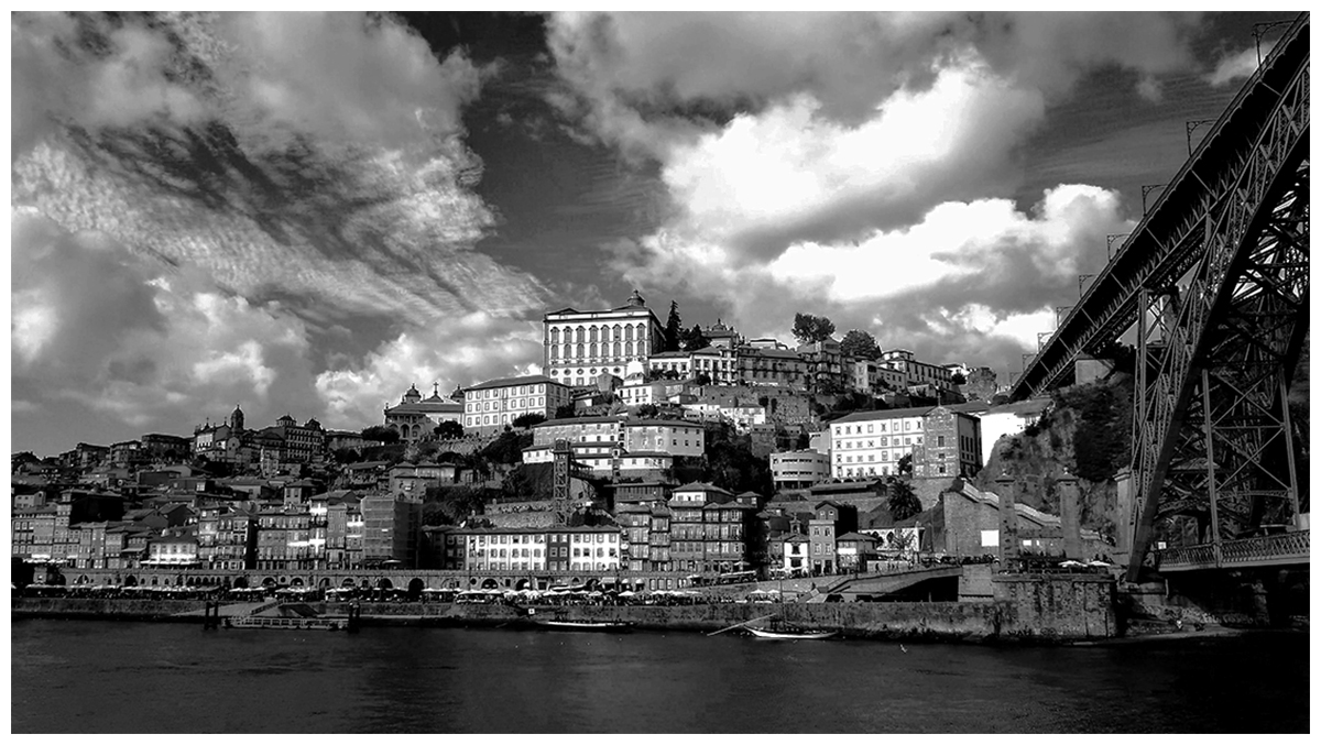 Porto promenade, Porto, Emily Hoggett