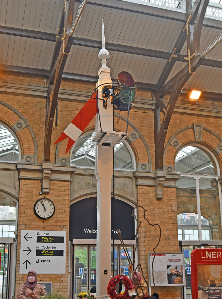 Station Semaphore Signal, Malcolm Beetham