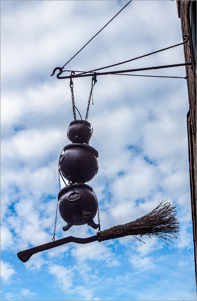 Cauldrons,  Roger Poyser