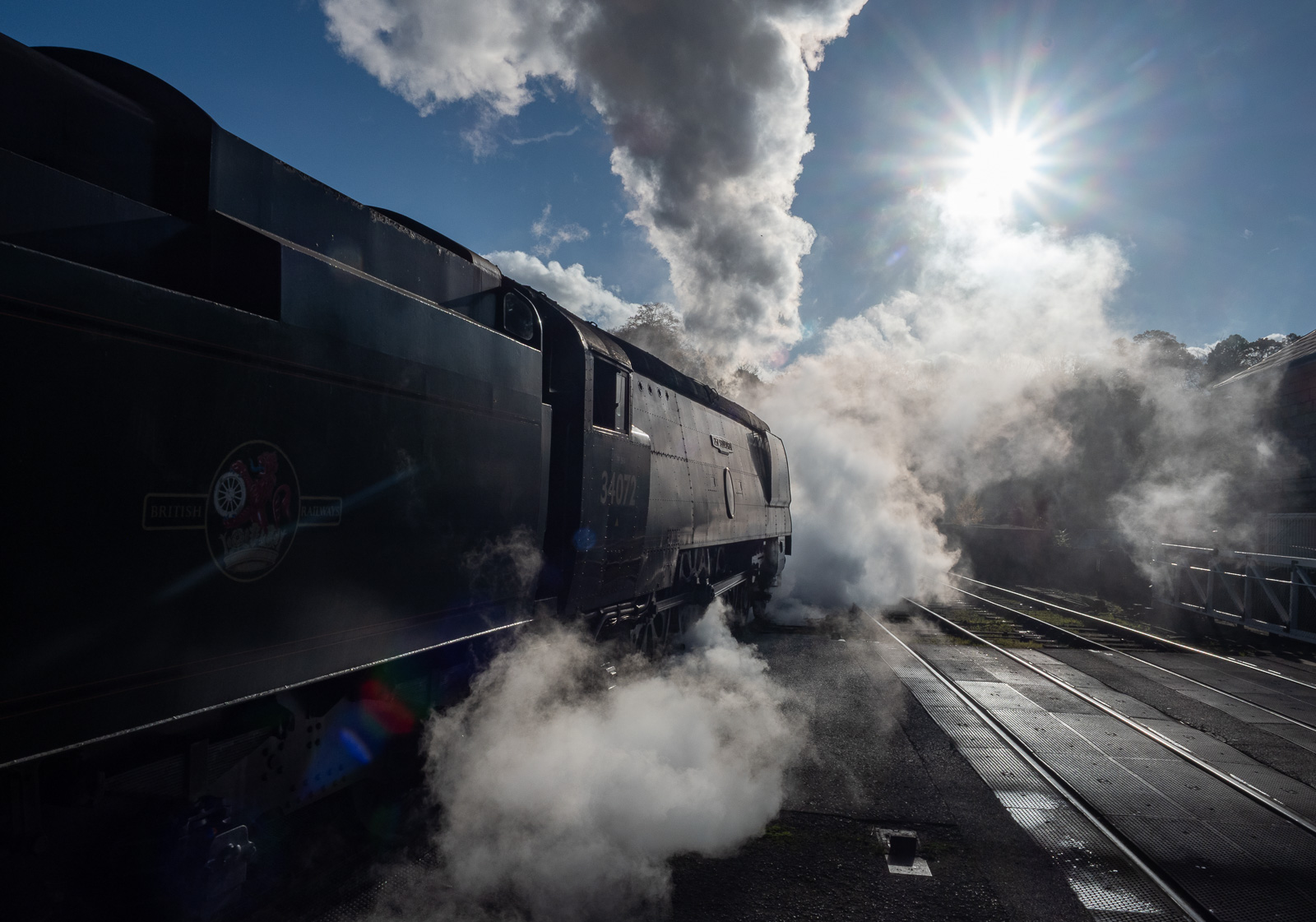 Magic steam mists, Mike Darley