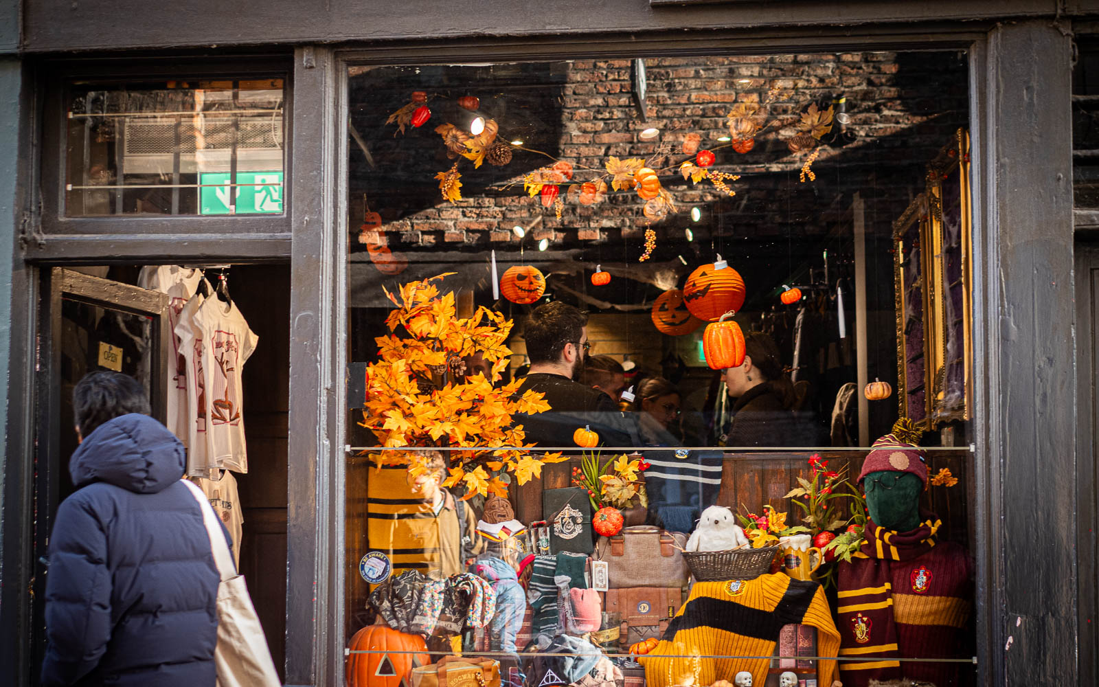 Shopping for magic, Bryan Stanton